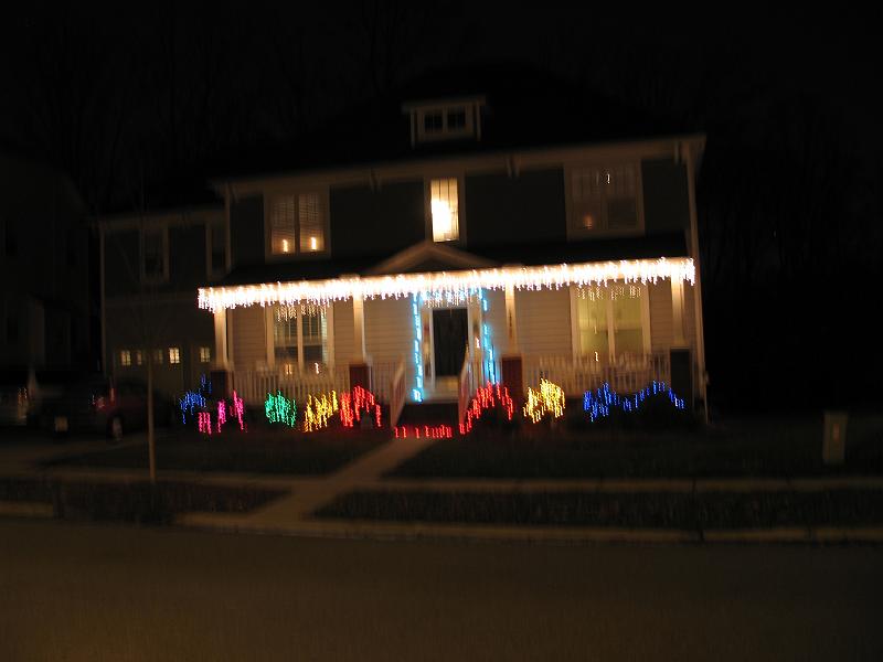 IMG_6192.JPG - Christmas lights in Riverbend neighborhood