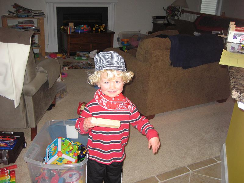 IMG_0039.JPG - Elijah in engineer outfit