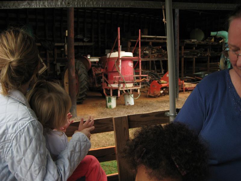 IMG_0822.JPG - on the hayride