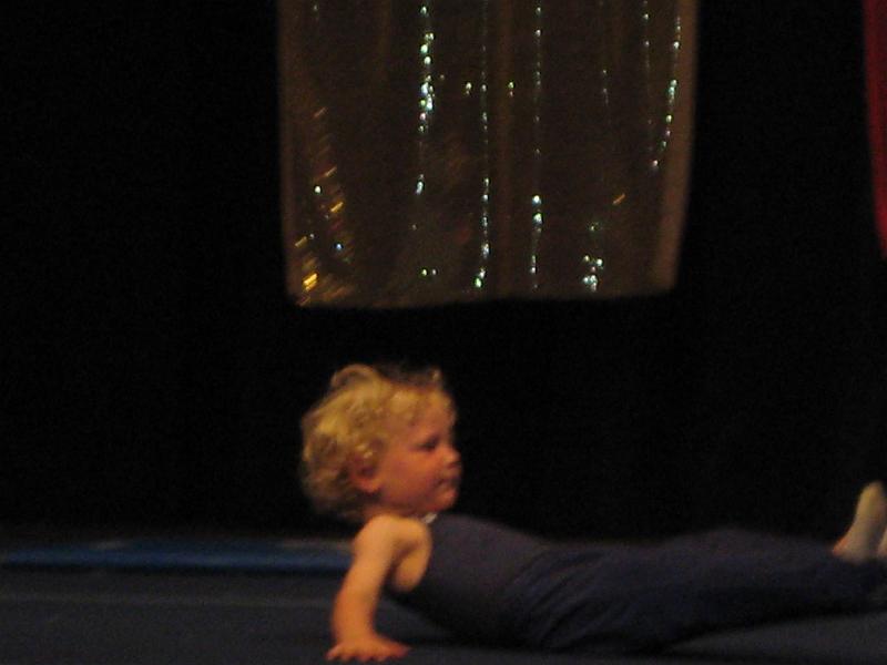 IMG_0392.JPG - at Elijah's tumbling class recital