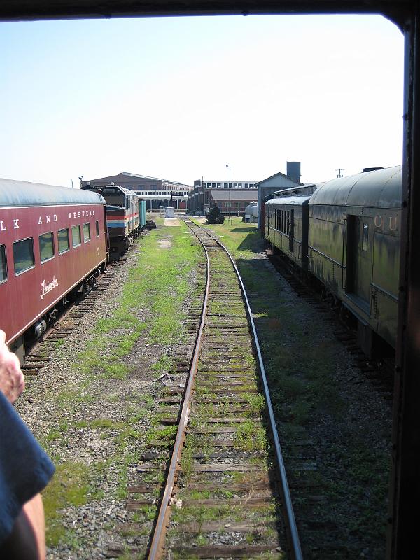 IMG_0446.JPG - in the cab of a real locomotive