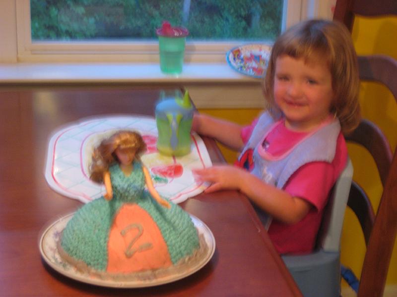 IMG_0765.JPG - Madeline with 2nd Birthday cake