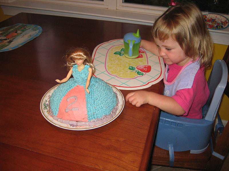 IMG_0771.JPG - Madeline with 2nd Birthday cake