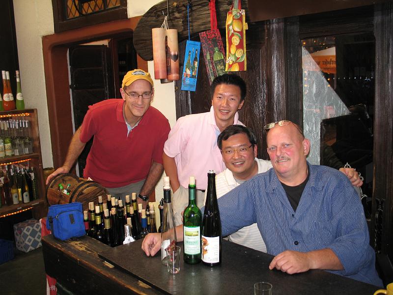 IMG_6873.JPG - in Rudesheim, Germany with Hendra and LipPang, visiting a wine shop