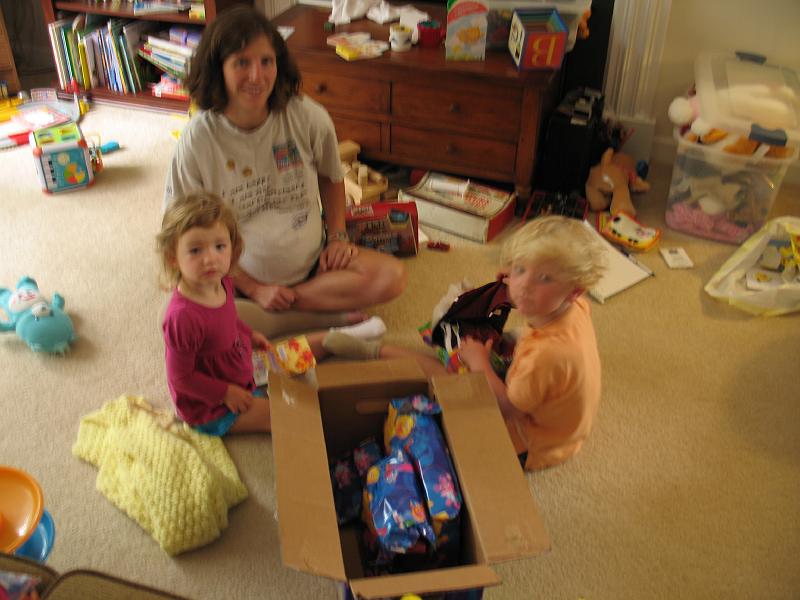 IMG_6951.JPG - Opening birthday presents