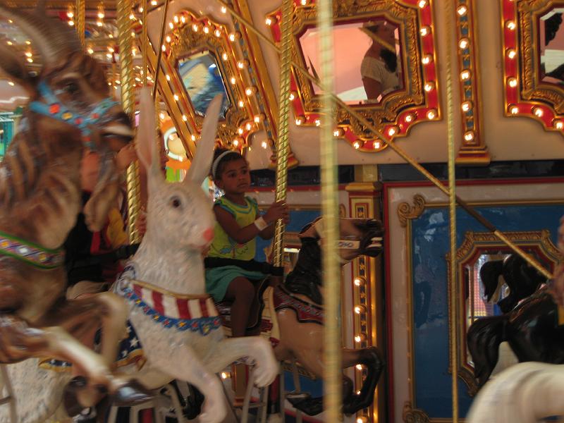 IMG_2494.JPG - At the Mall of America Amusement Park