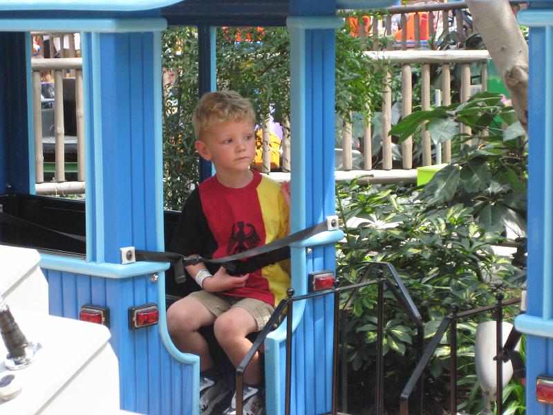 IMG_2506.JPG - At the Mall of America Amusement Park