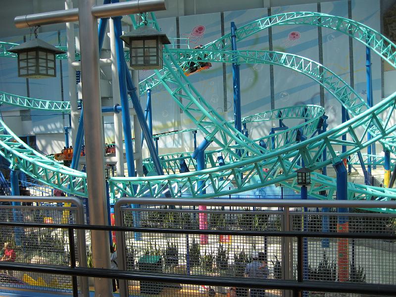 IMG_2539.JPG - At the Mall of America Amusement Park