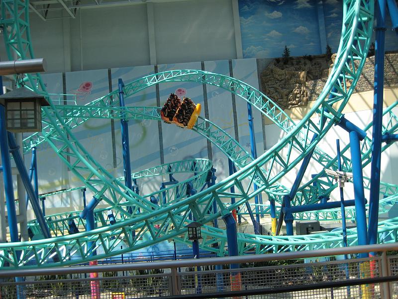 IMG_2540.JPG - At the Mall of America Amusement Park