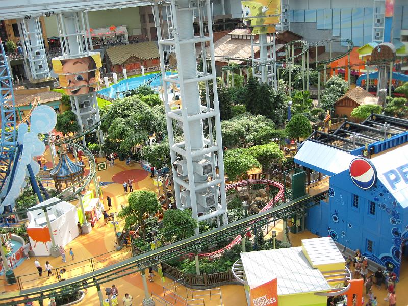 IMG_2554.JPG - At the Mall of America Amusement Park