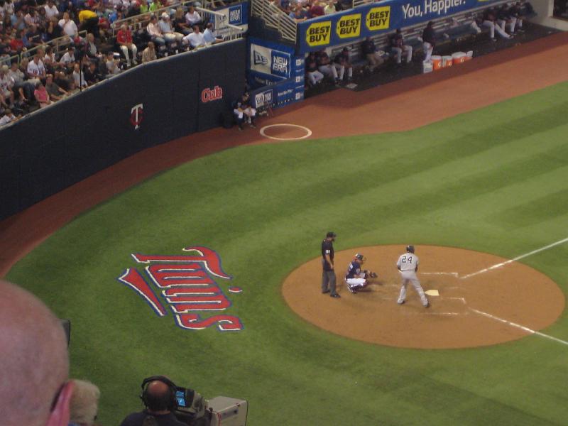 IMG_2586.JPG - Baseball Game -  Minn. Twins vs. NY Yankees