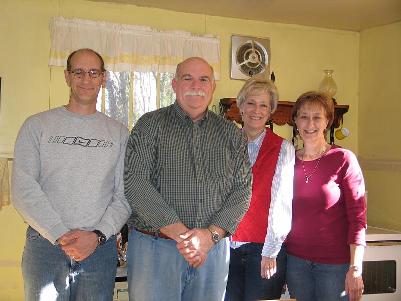IMG_6105.JPG - Doug, Jim, Patsy, Anita